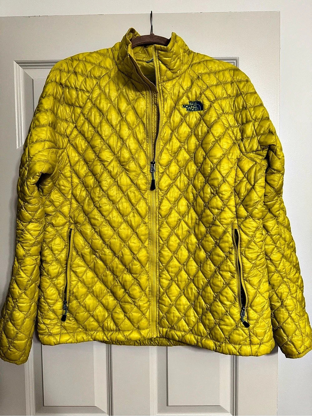 The North Face Women's Thermoball Puffer Jacket
